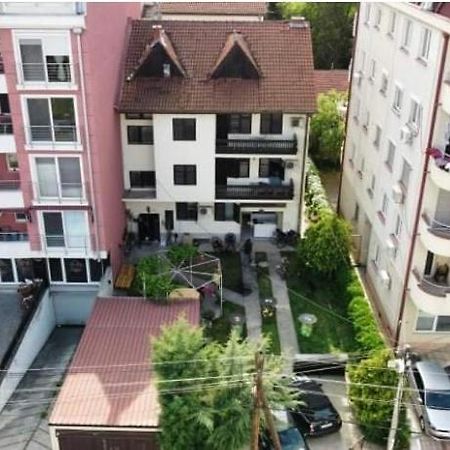 Nordic Hostel N-Box Skopje Exterior photo